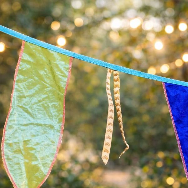 Gekleurde vlaggenlijn 10 meter Gekleurde vlaggenlijn 10 meter