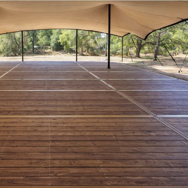 Cassettevloer vurenhout per m2 gelegd Cassettevloer vurenhout per m2 gelegd