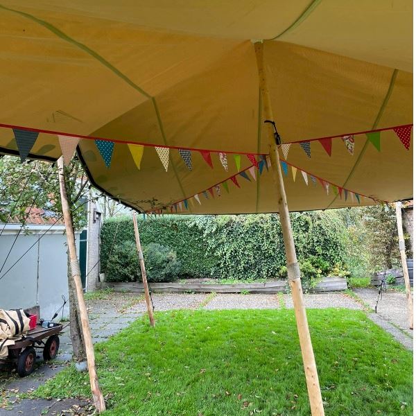 Stretchtent 5.5  x 10 meter zandkleur